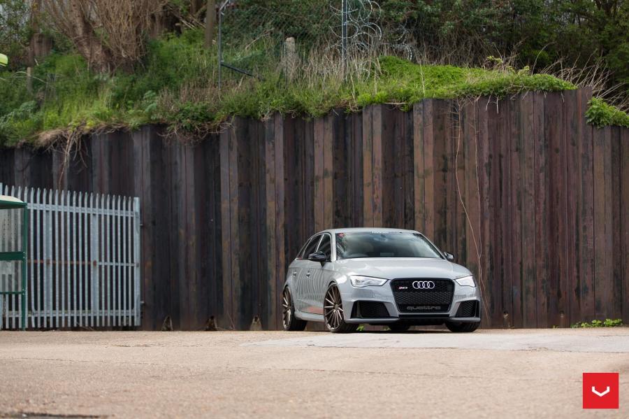  Audi RS3 Sportback on Vossen Wheels (VFS2) 2016 года  (фото 29 из 47)